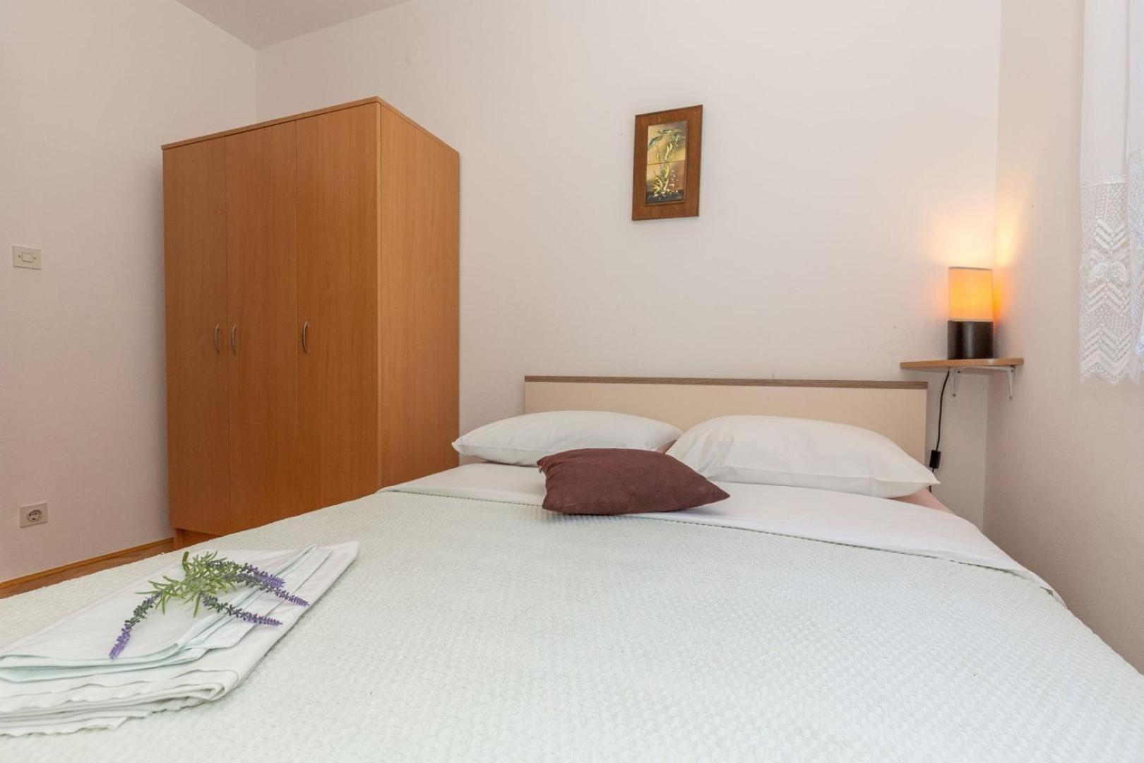 Three Bedroom Apartment In Biograd Биоград на Мору Екстериор снимка